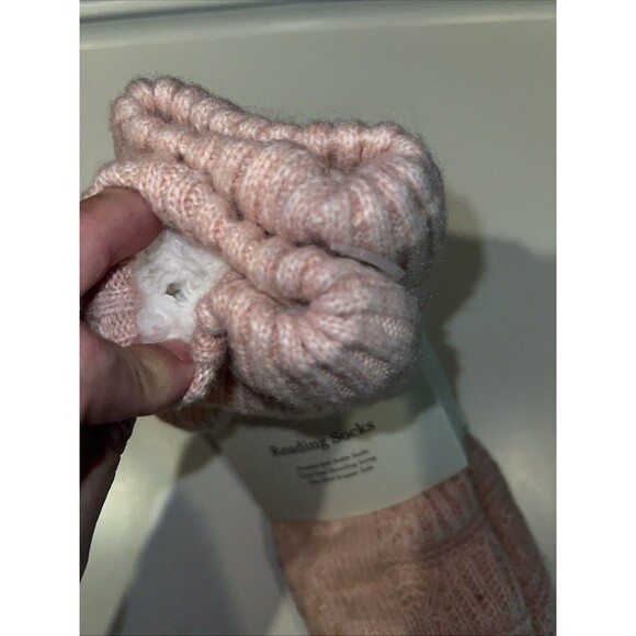 Pink Reading slipper socks Sweater Knit Ankle Faux Shearling Lining Non Skid NWT - Picture 6 of 8